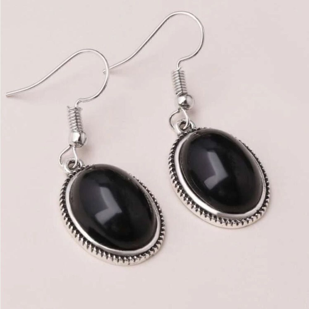 5/$25 BLACk RESIN DANGLES